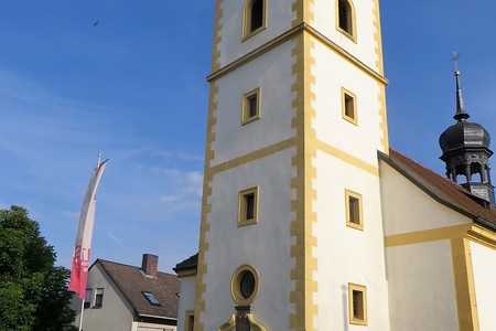 Kirche in Gleisenau &ndash; (09.02.2018, VGN &copy;&nbsp;VGN GmbH)