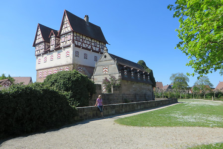 Schloss Neunhof &ndash; (24.05.2016, VGN &copy;&nbsp;VGN GmbH)
